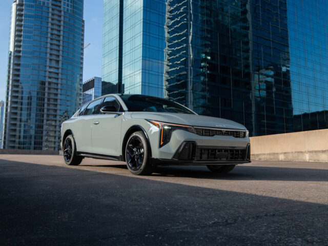 Kia K4